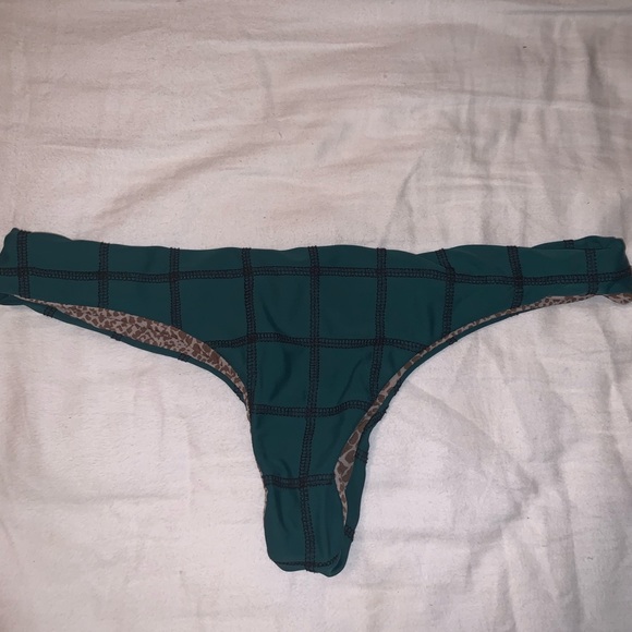 acacia swimwear Other - Acacia stitched seaweed hookipa bottom